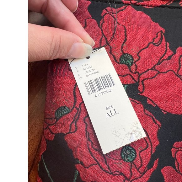 NWT Anthropologie Monserrat De Lucca Black & Red Floral Poppy Clutch w/ Pom Pom - Picture 4 of 8